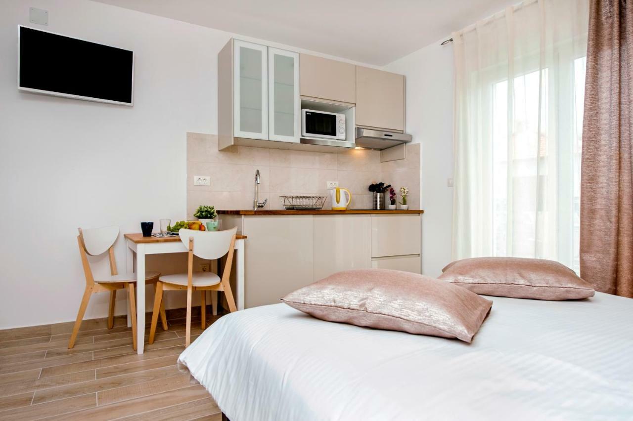 Apartament And Tereza