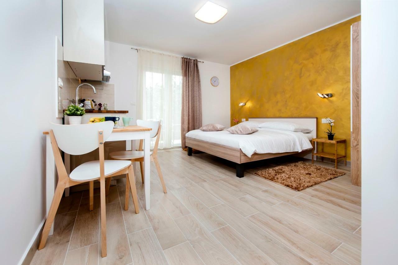 And Tereza Rovinj